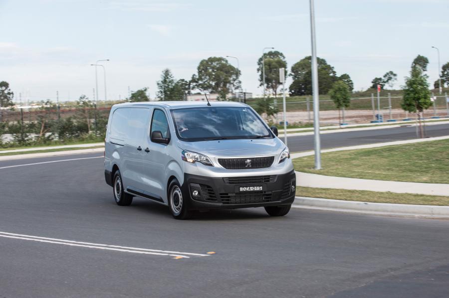  Peugeot Expert Long 2019 года  (AU) (фото 30 из 38)